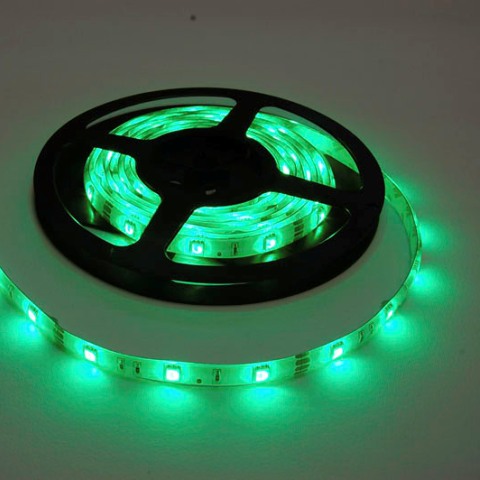 Зелена LED Лента 5 метра SMD2835 24W Влагозащитена IP65 3.38лв 60 LEDs 4,8W на метър