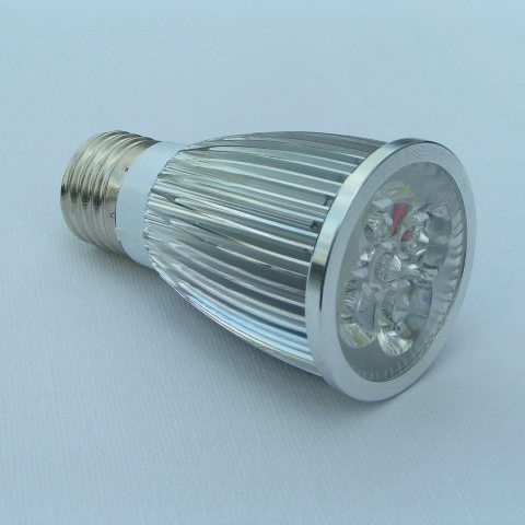 E27 220V LED Луничка 5W Топла Светлина