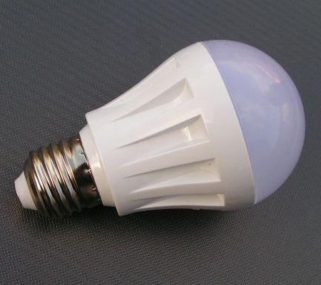 5W LED Крушка 220V Е27 Студено Бяла Светлина 6500К