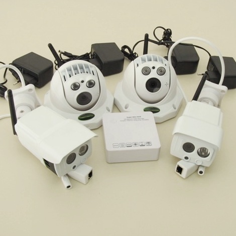 Комплект 4 канален NVR Рекордер + 4 WIFI Камери