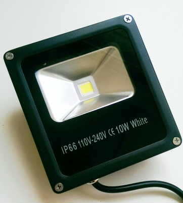 LED ПРОЖЕКТОР 10W - Compact - Кликнете на изображението, за да го затворите