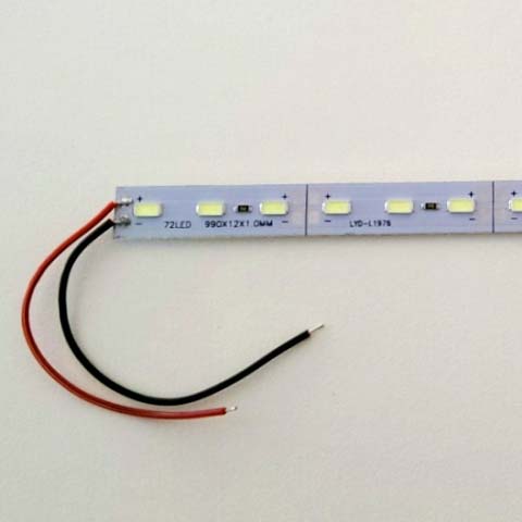 18W Твърда LED Лента SMD5630 Синя - Кликнете на изображението, за да го затворите